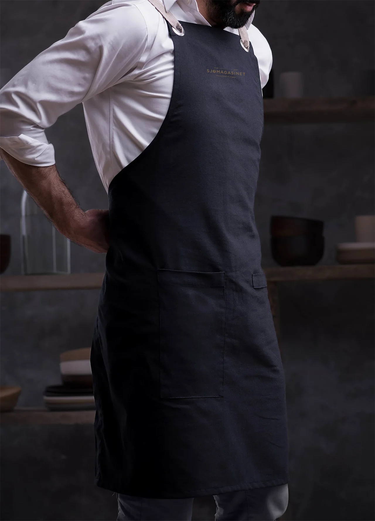 sjo_apron_mockup_retning_a_v01